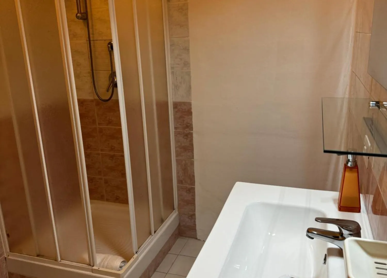 D'Annunzio Rooms Olbia 0*,  Włochy