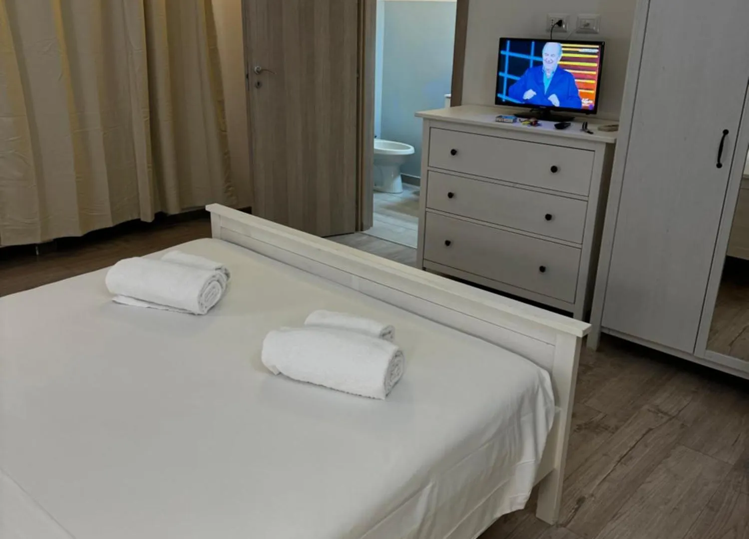 D'Annunzio Rooms Olbia Pensjonat